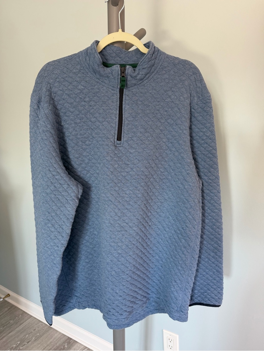 J.Crew Men’s Quilted Quarter-Zip Large